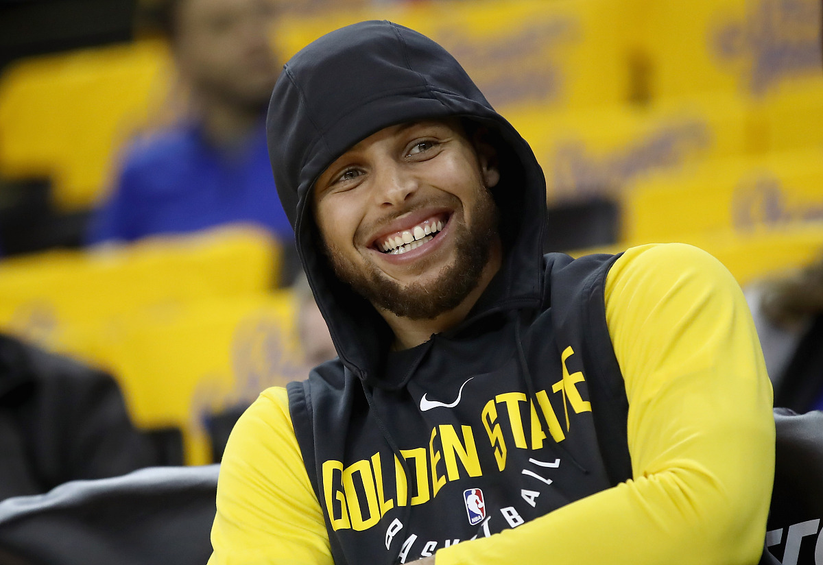 lol新英雄-关于NBA总决赛转会期走向成谜;葡萄牙体育豪取连胜;媒体盛赞;团队化学反应显著的信息