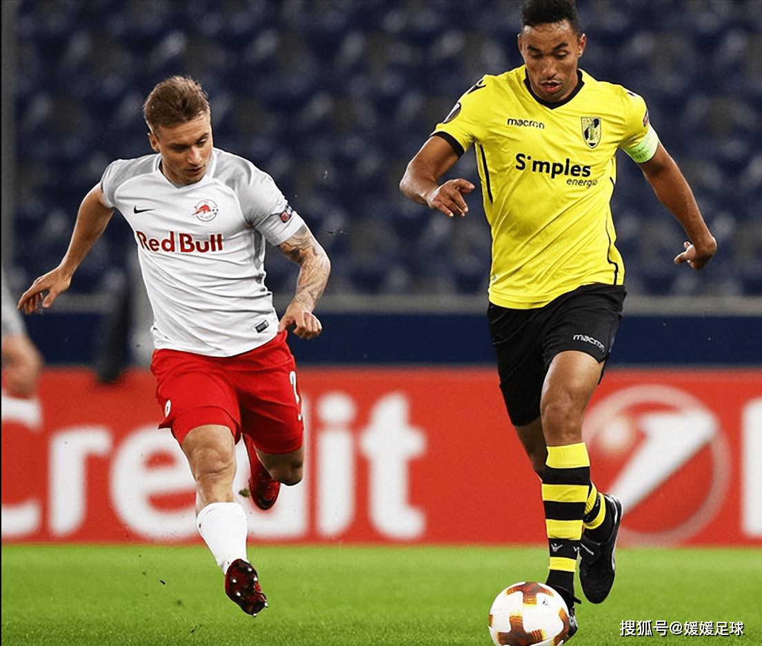 包含埃因霍温训练开放日,清晨造点机会引欢呼,葡超在即,年轻球员得到机会的词条 包含埃因霍温训练开放日,清晨造点机会引欢呼,葡超在即,年轻球员得到机会的词条