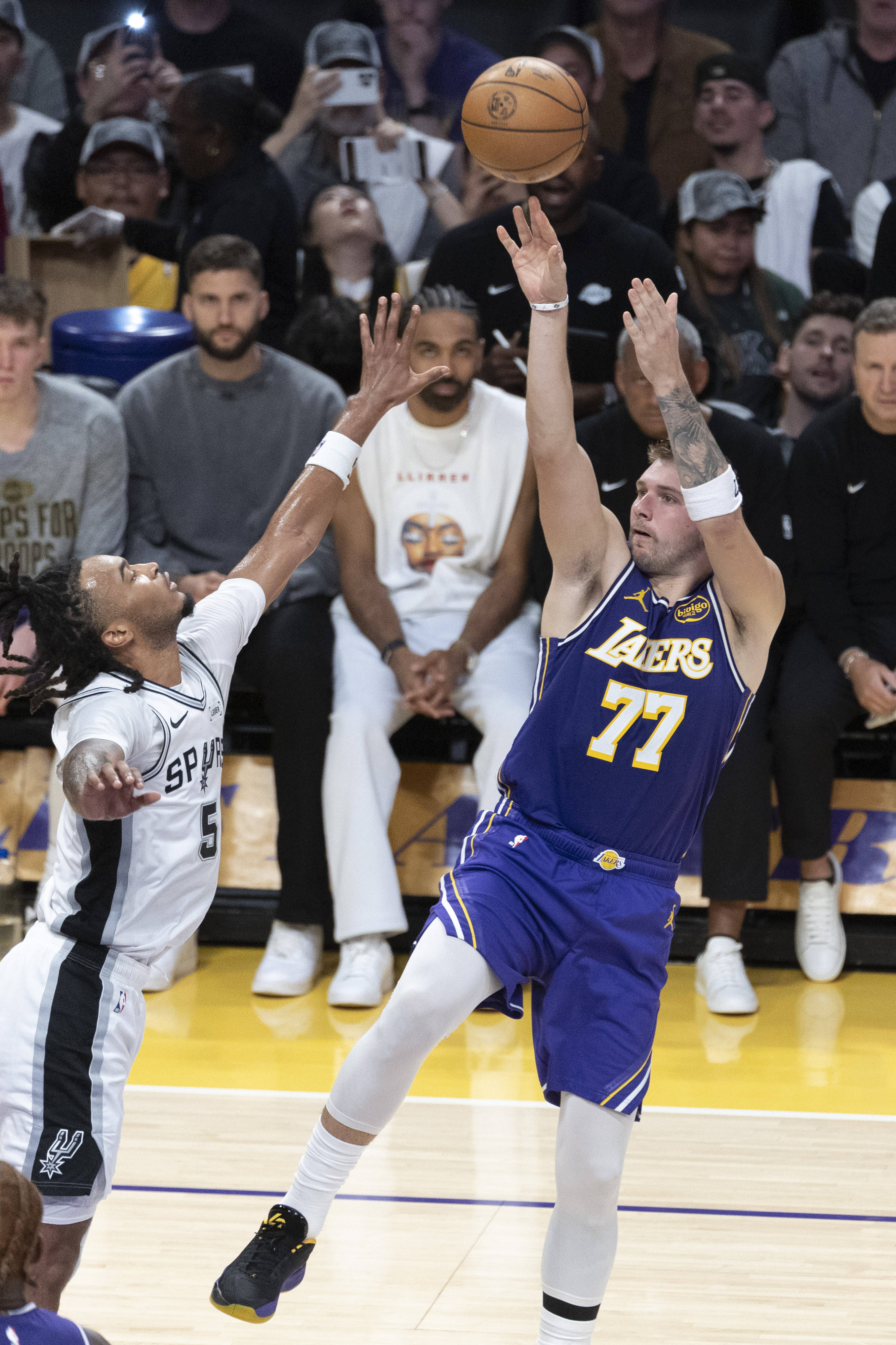 lol比赛回放-NBA常规赛赛前走向成谜,皇家社会主帅复盘,目标明确,细节决定成败的简单介绍